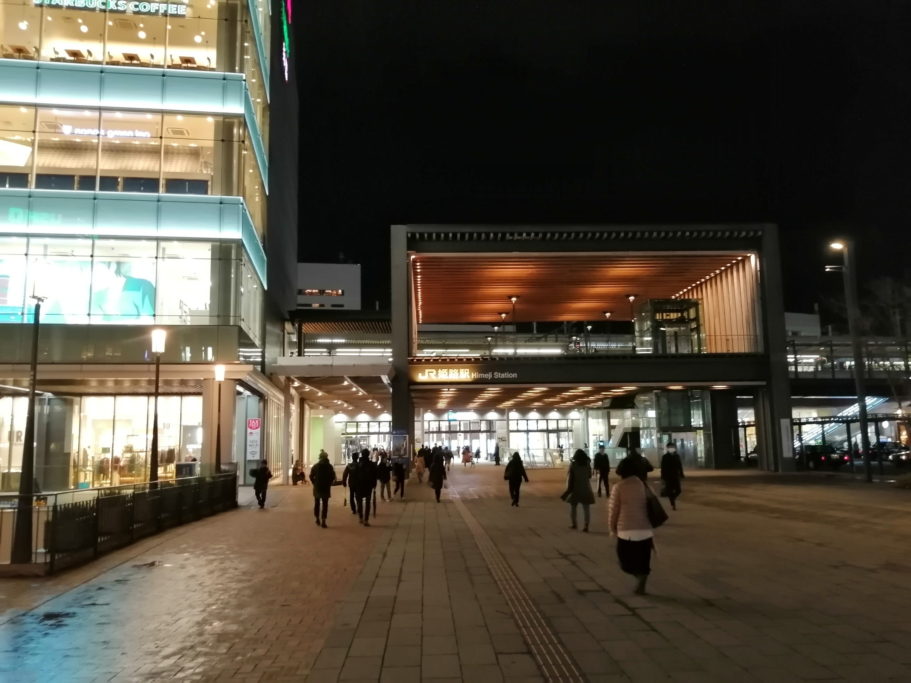 姫路駅前広場 使っている素材やコンセプトなど リビングソイル研究所